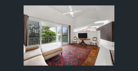 Stylish Coastal Living in the Heart of Noosa Heads - Photo 2