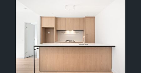 Premium Two-Bedroom Apartment in Brand New Queensbridge Tower - Photo 3