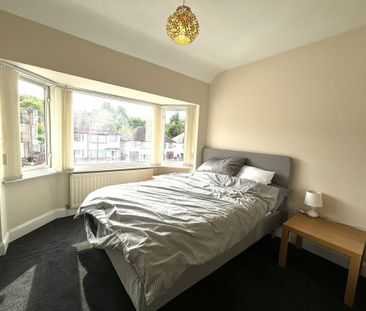 3 bedroom semi-detached house to rent - Photo 6