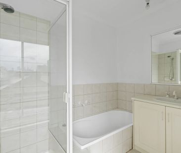 Two Levels, Three Outdoor Spaces & Pure Richmond Vibe! - Photo 6