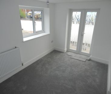 Marble Alley, Studley - Photo 1