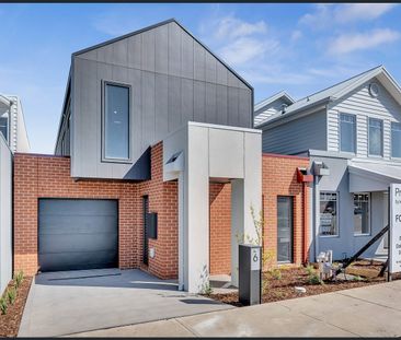 6 Dussehra St, Kalkallo, Vic 3064 - Photo 2