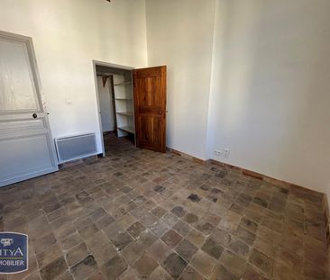 Location Appartement 3 pièces 72m² CARPENTRAS 84200 - Photo 2