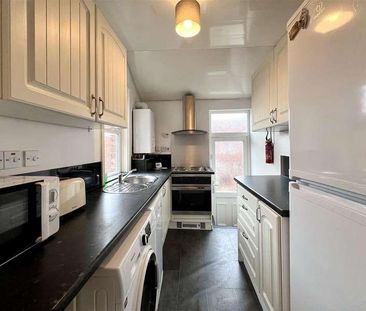 Amble Grove, Newcastle Upon Tyne, NE2 - Photo 3