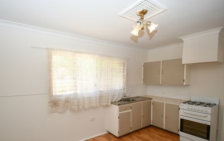Cosy Three Bedroom in Pinjarra - Photo 5