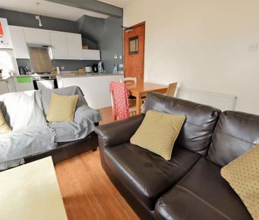 3 bedroom house to rent - Photo 3