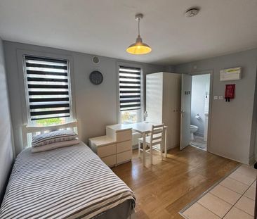 Studio Flat, Woodside Road, N22 - Photo 2