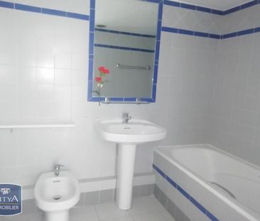 Location Appartement 1 pièce 27m² BEAUSOLEIL 06240 - Photo 3