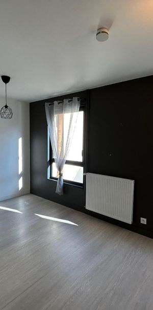Location Appartement 1 pièce 19m² CLERMONT FERRAND 63000 - Photo 1