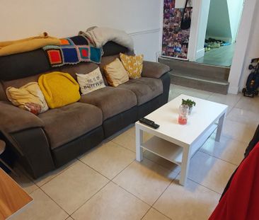 Flat 1, 20 Tewkesbury Street, Cathays, Cardiff, CF24 4QQ - Photo 1