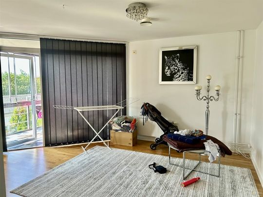 Stenkretsgatan 26A - Photo 1