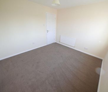4 bedroom terraced house to rent - Photo 1