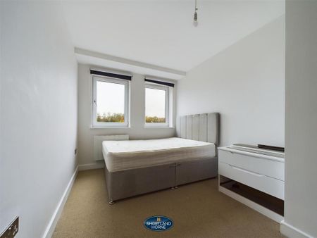 2 bedroom apartment to rent - Photo 5