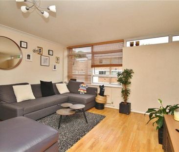 2 bedroom maisonette to rent - Photo 3
