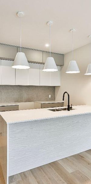 Magnifique 5 ½ lumineux - Non-meublé - à 2 minutes du Lac des Sables – Sainte-Agathe-des-Monts - Photo 1