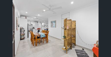 Allergy-Friendly Family Home with Pool - Photo 5