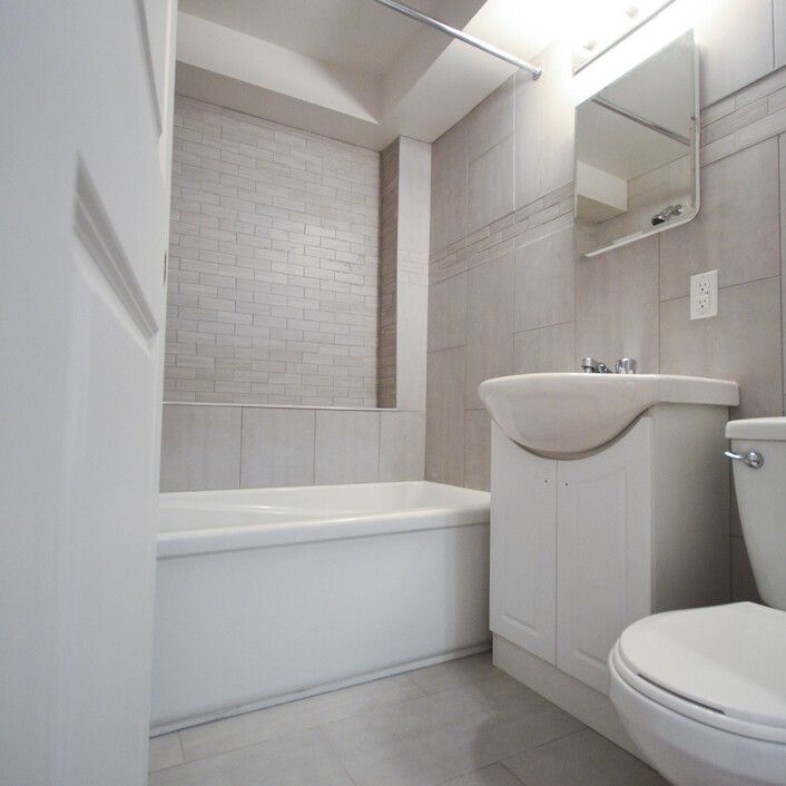 Fully Renovated 4.5 Cote­des­Neiges 307 - Photo 1