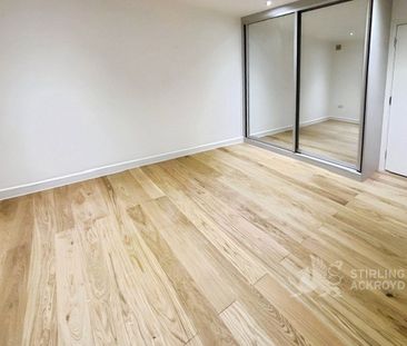 French Street, Sunbury-On-Thames, Middlesex, TW16 5JL - Photo 2