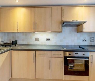 Constantine Street, Plymouth, PL4 - Photo 2