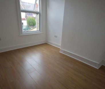 3 bedroom house to rent - Photo 3