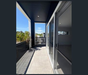 NEAR NEW - 1 Bedroom Unit - TINA Residences! - Photo 4