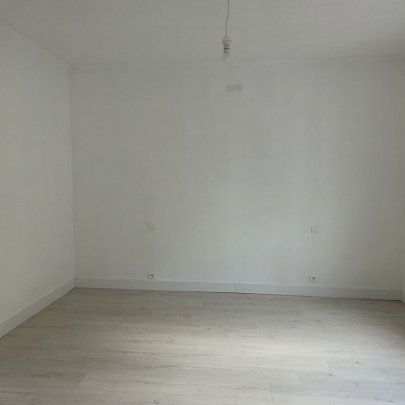 Appartement 4 pièces à Longeville-lès-Saint-Avold - Photo 1