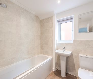 Rose Way, Lakenheath - Photo 2