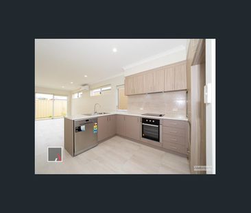 Fabulous, Riverside Location - Photo 4