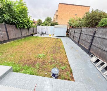 3 bedroom semi-detached house to rent - Photo 3