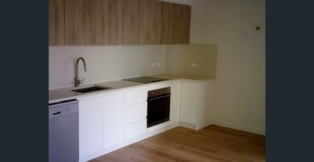 Modern 2 Bedroom Unit - Photo 5