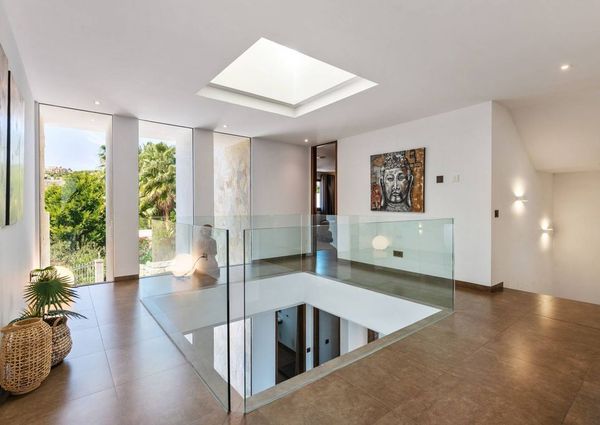 9 bedroom luxury Villa for rent in Benahavís, Andalusia