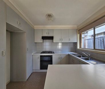 Space, light & convenience - Photo 6