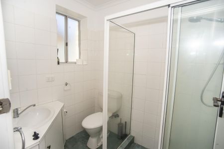 4/1 South Street, Henley Beach - Photo 3