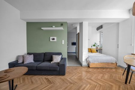 Przy Placu Unii Lubelskiej, oddzielna kuchnia. 32.5 m² - Photo 2