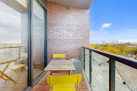 383 Sorauren Lofts - Photo 4