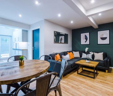 1 bedroom in a house share to rent - Photo 2