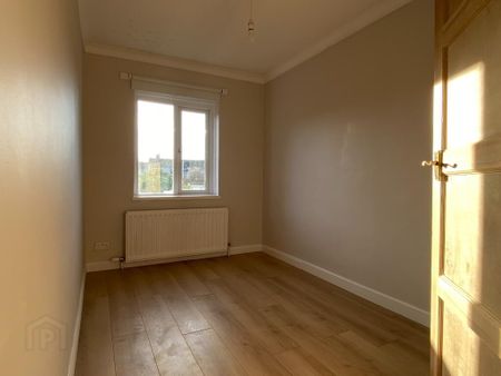 5 The Grove, Holywood, BT18 9PJ - Photo 2