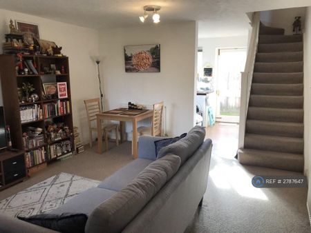 1 bedroom terraced house to rent - Photo 4