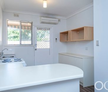 Open the Door to Peaceful Living - Photo 6