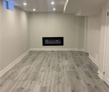 For Lease - 62 Embassy Drive, Vaughan, Ontario - Photo 6