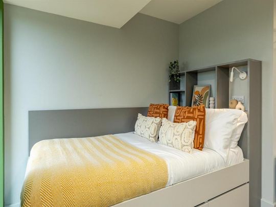 Studio to rent - Photo 1