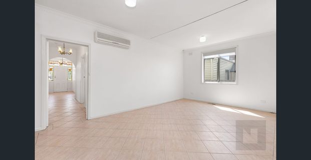 Beautiful Family Home in Yarraville Village - Photo 1