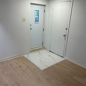 3 1/2 à louer Anjou - Photo 2