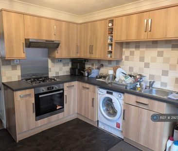 3 bedroom end of terrace house to rent - Photo 6