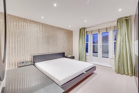 4 bedroom flat to rent - Photo 5