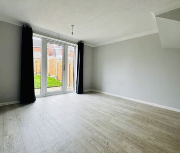 Balmoral Close - Photo 2