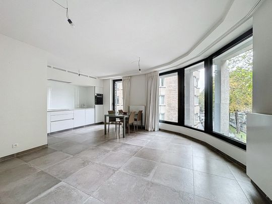Appartement te huur in Ixelles - Foto 1
