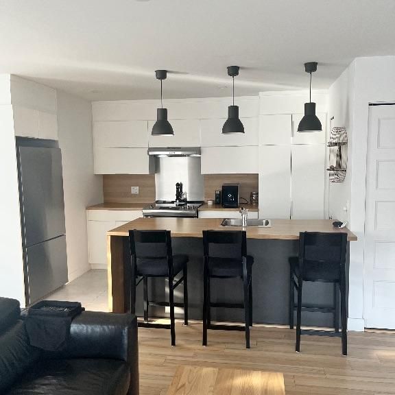 Condo moderne à louer - Photo 1