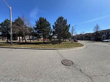 For Lease - 28 Tianalee Crescent Unit# Basement, Brampton, Ontario - Photo 5