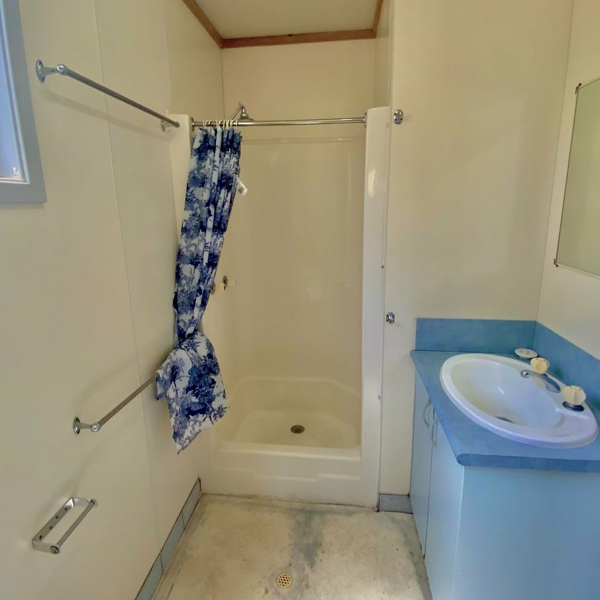 Short Term Accommodation - Twilight Caravan Park - Photo 1